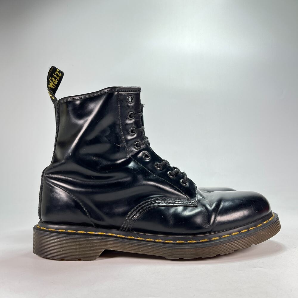 Dr. Martens 1460 Black Smooth Leather 8-Eye Lace Up Combat Boots Men's Size 11